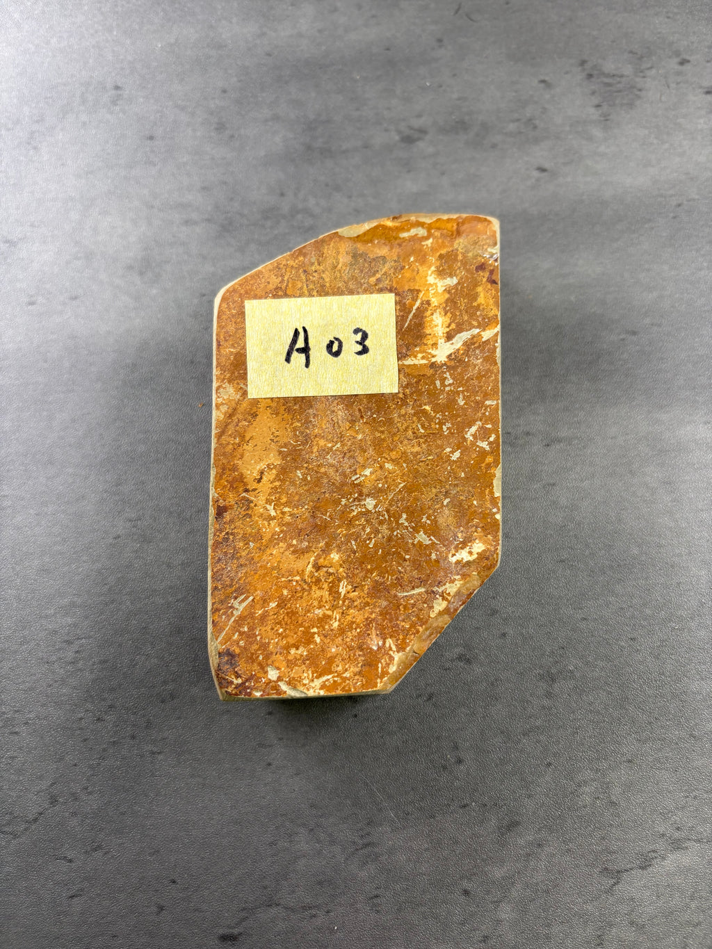 Kyoto Nakayama Shohonyama Awasedo Suita – Natural Finishing Stone (No. A03)