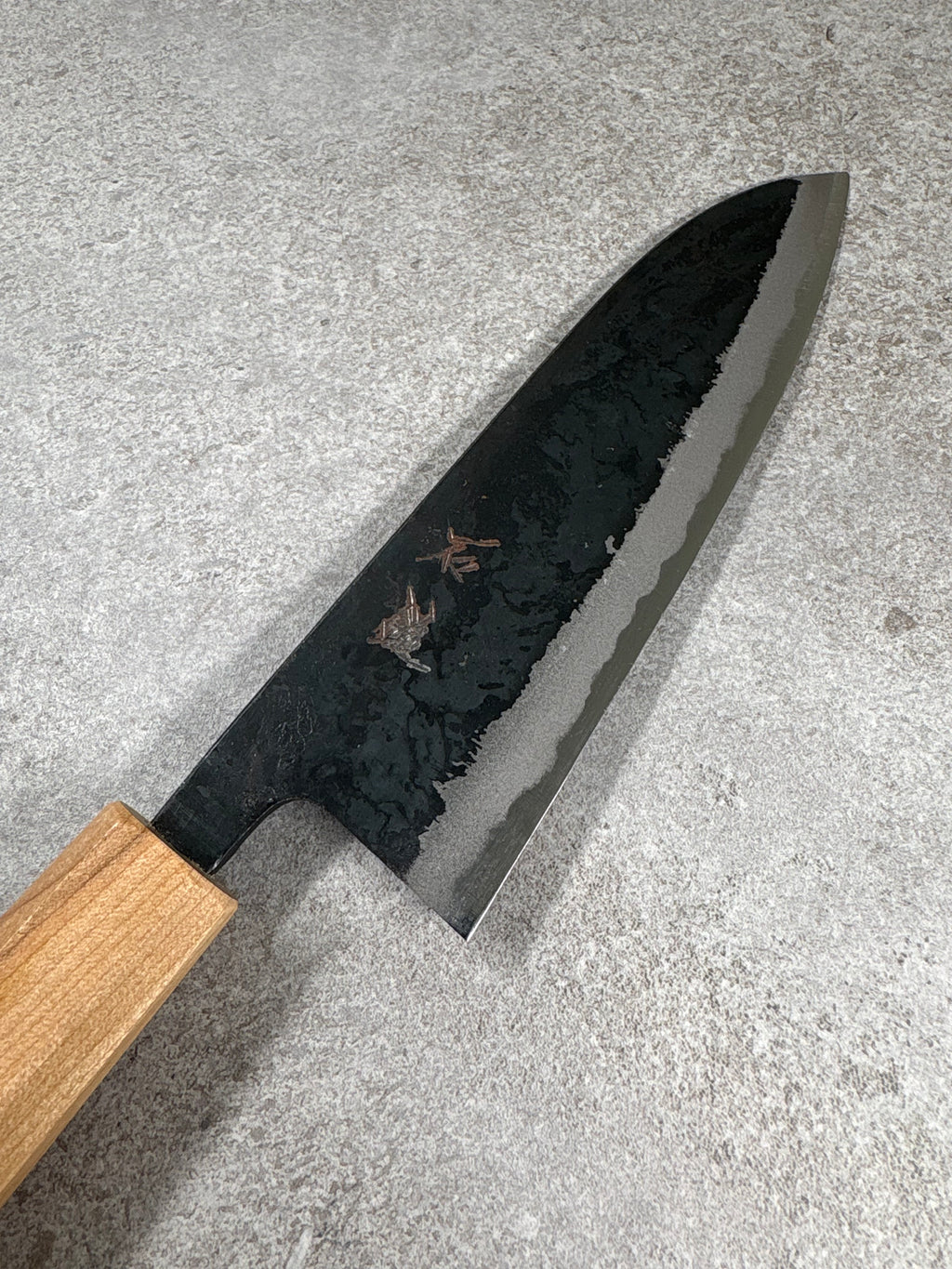Ishizuchi 石鎚　Kurouchi blue #2 Santoku 165mm