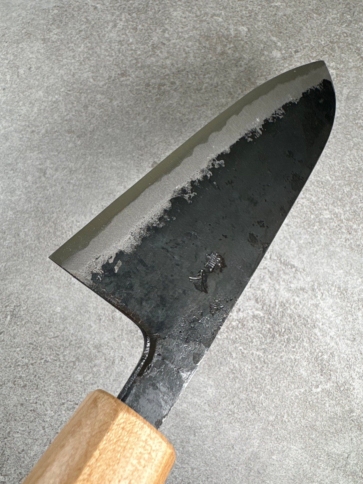 Ishizuchi 石鎚　Kurouchi blue #2 Santoku 165mm