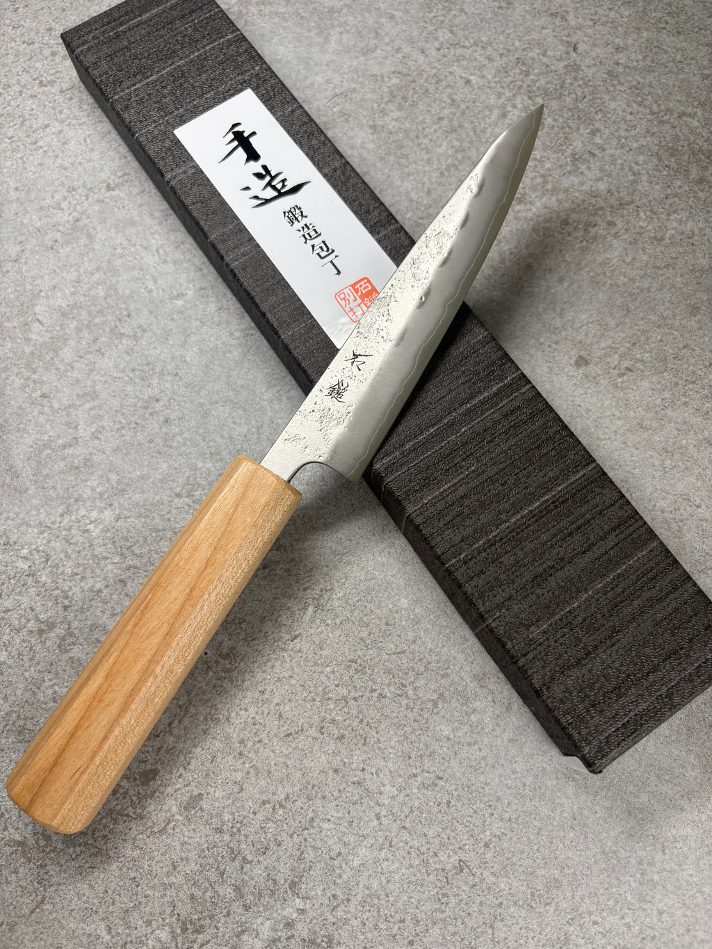 Ishizuchi 石鎚　Nashiji Silver #3 petty 135mm