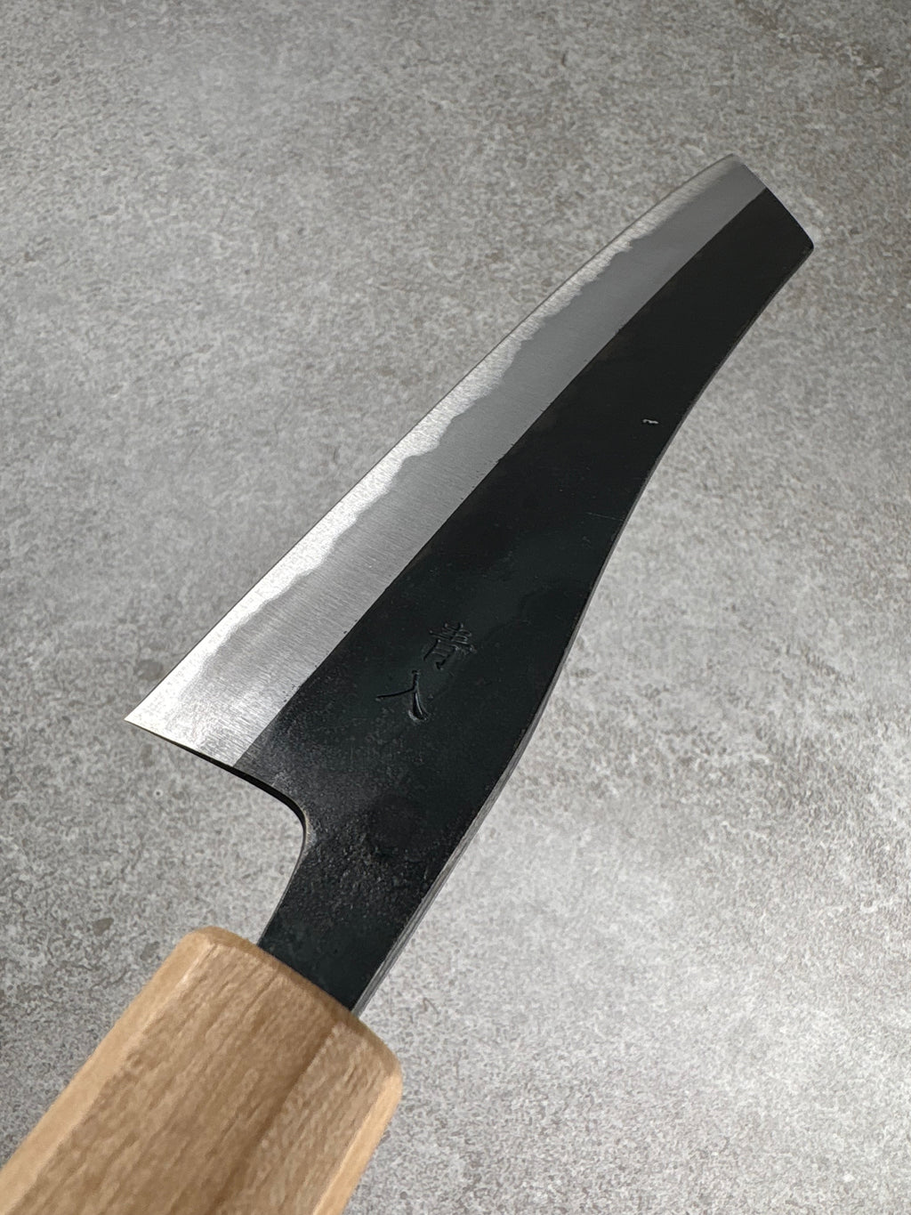 Ishizuchi 石鎚　Kurouchi blue #2 Hakata 180mm