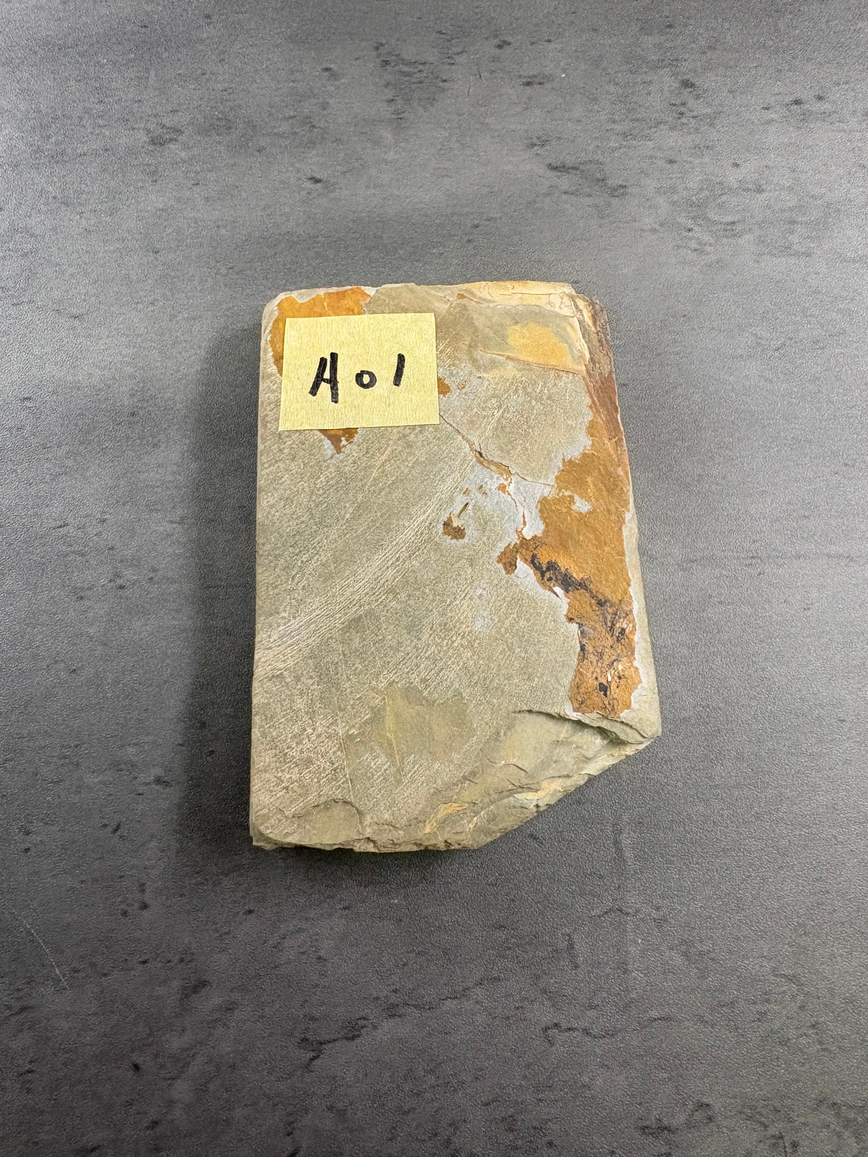 Kyoto Nakayama Shohonyama Awasedo Suita – Natural Finishing Stone (No. A01)