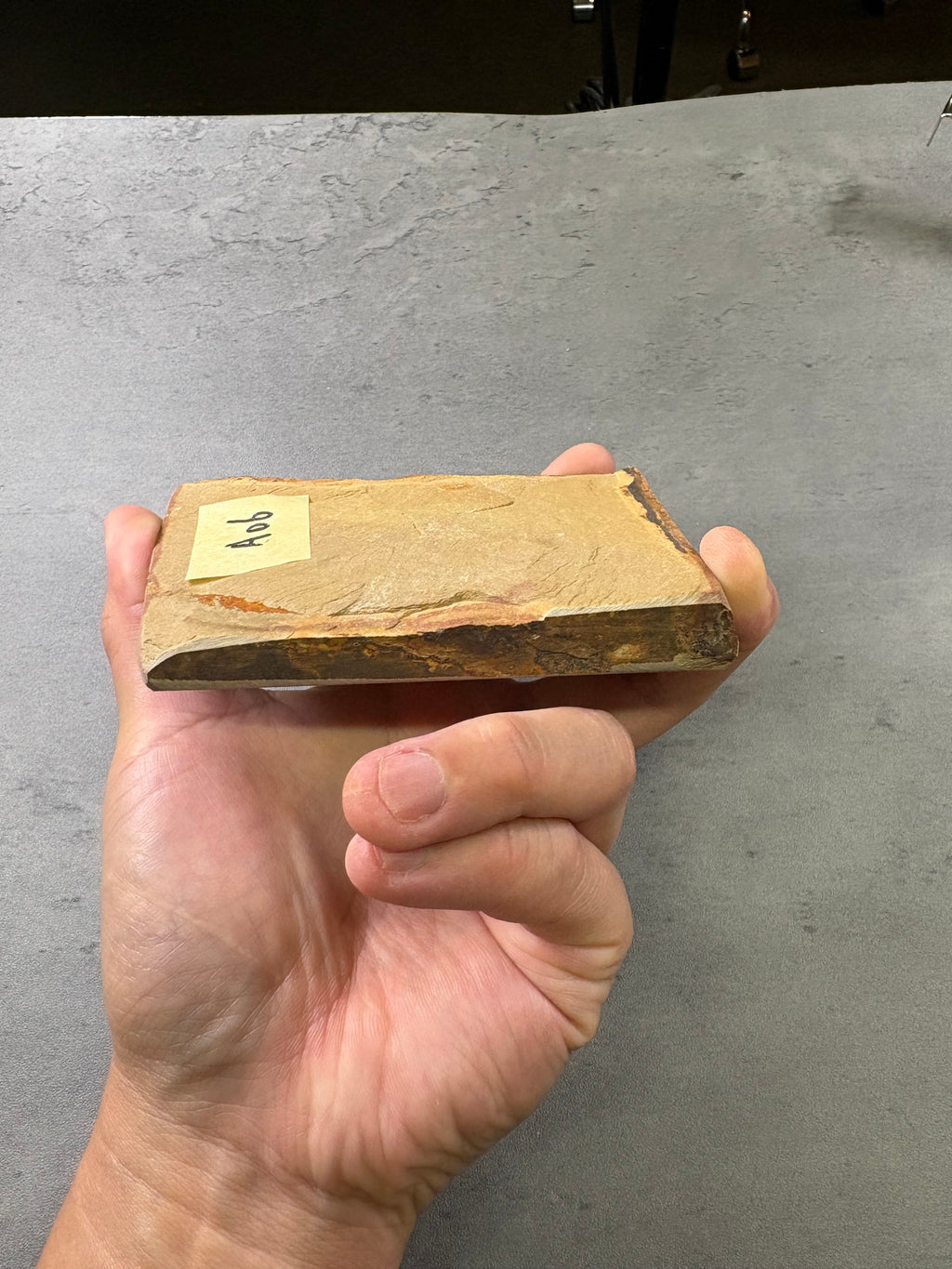 Kyoto Nakayama Shohonyama Awasedo Suita – Natural Finishing Stone (No. A06)