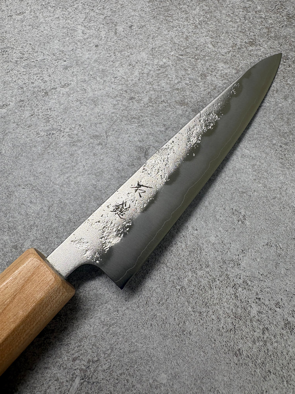 Ishizuchi 石鎚　Nashiji Silver #3 petty 135mm