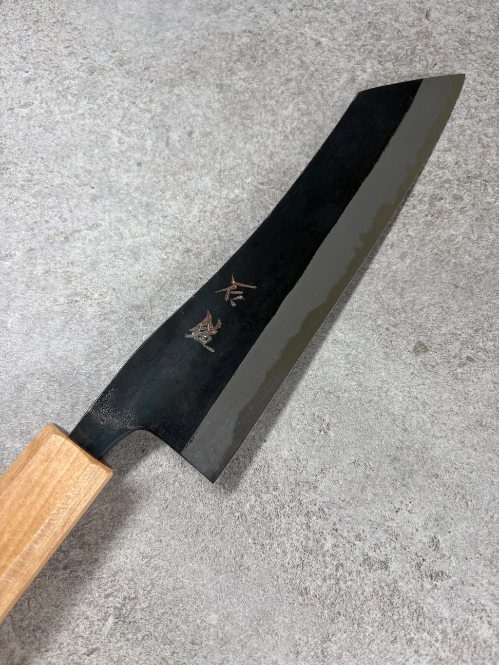 Ishizuchi 石鎚　Kurouchi blue #2 Hakata 180mm