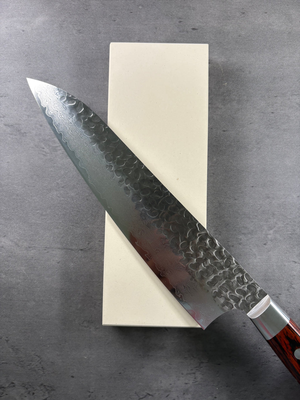 So-Issou #8000 ALTSTONE